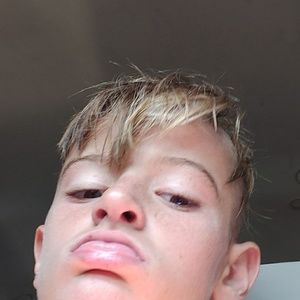 Meet your Posher, Zachary